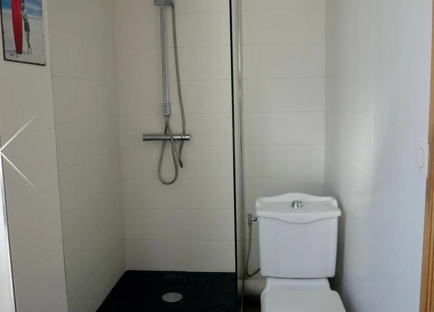Amazing 1 Bedroom Apartment At Abbesses Paris